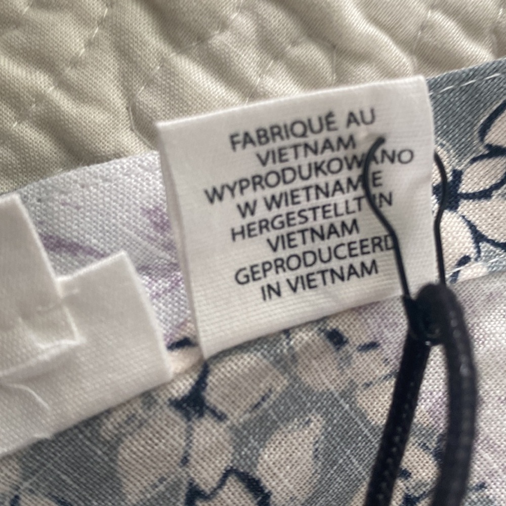 NICOLE MILLER LINEN TOP. NWT - Picture 8 of 8
